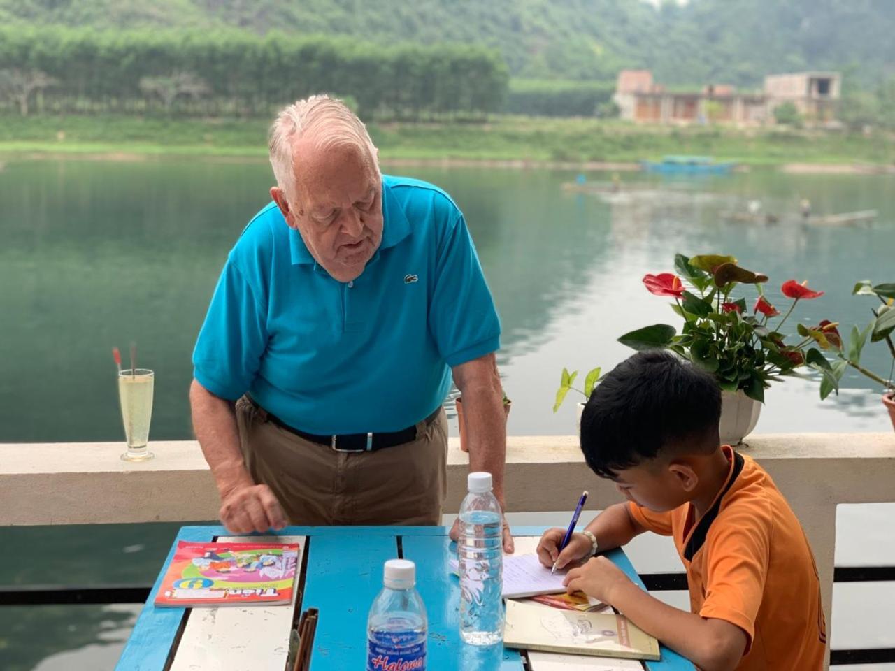 乐猴家庭旅馆 峰牙 外观 照片